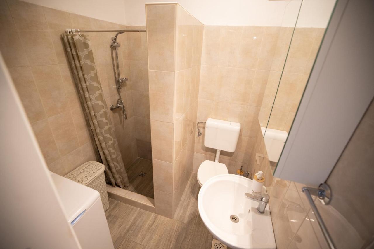 Gof Apartment زادار المظهر الخارجي الصورة