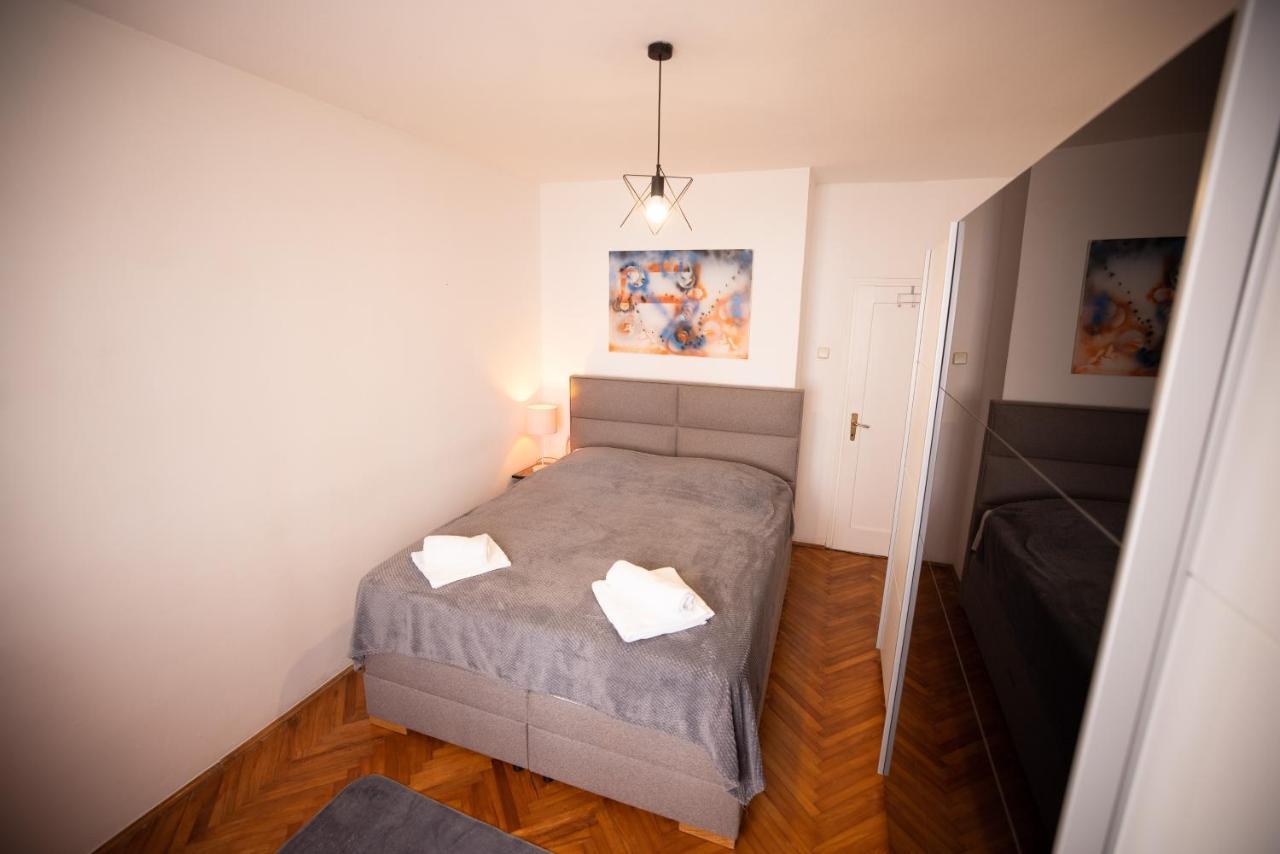 Gof Apartment زادار المظهر الخارجي الصورة