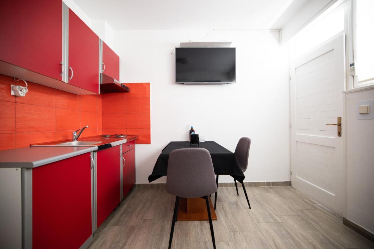 Gof Apartment زادار المظهر الخارجي الصورة